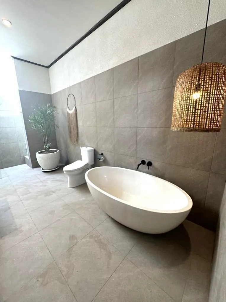 Villa Cucu - Legian - 3 Bedroom Legian (Bali)