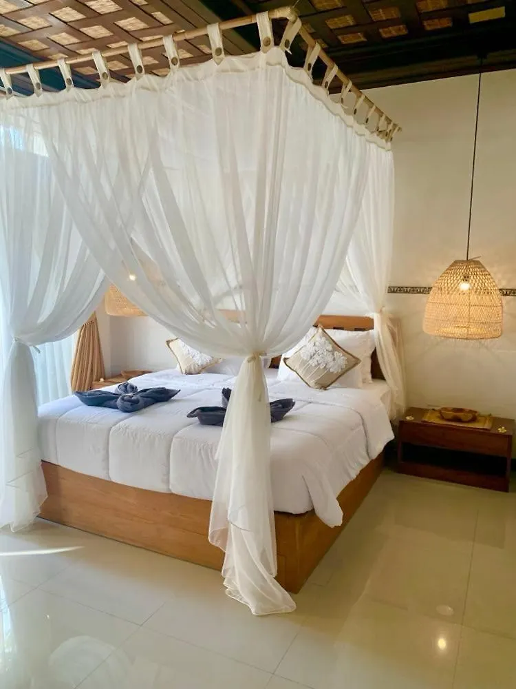 Villa Cucu - Legian - 3 Bedroom